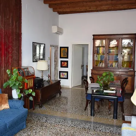 Casa Delle Ginestre Couette-café